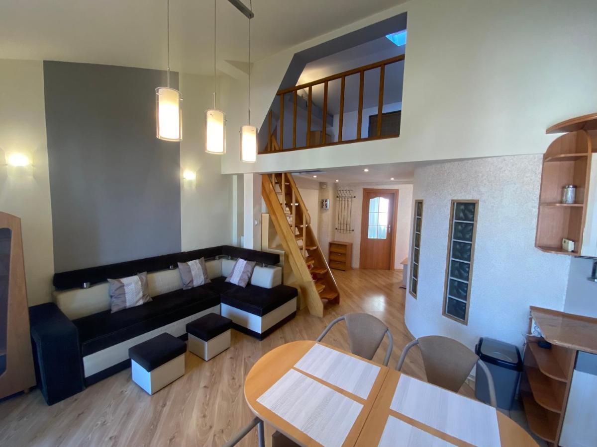 דירות ז'שוב Apartament #Widokowa מראה חיצוני תמונה