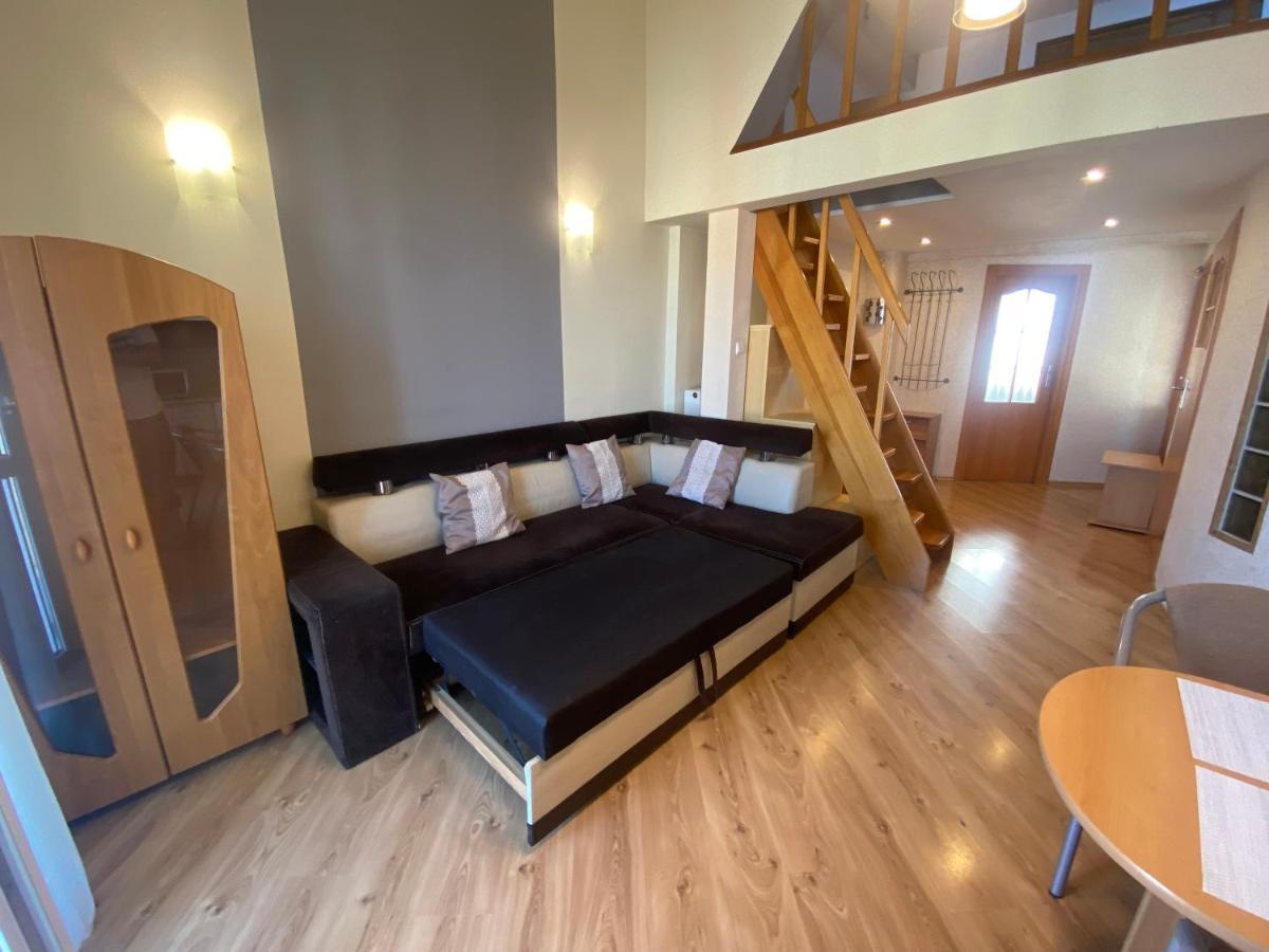 דירות ז'שוב Apartament #Widokowa מראה חיצוני תמונה